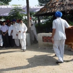 Parkash-Singh-Badal-Chief-Minister-of-Punjab-visit-Dheerekot-Farm-3