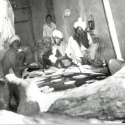 1954-Sewadars-are-making-Langer